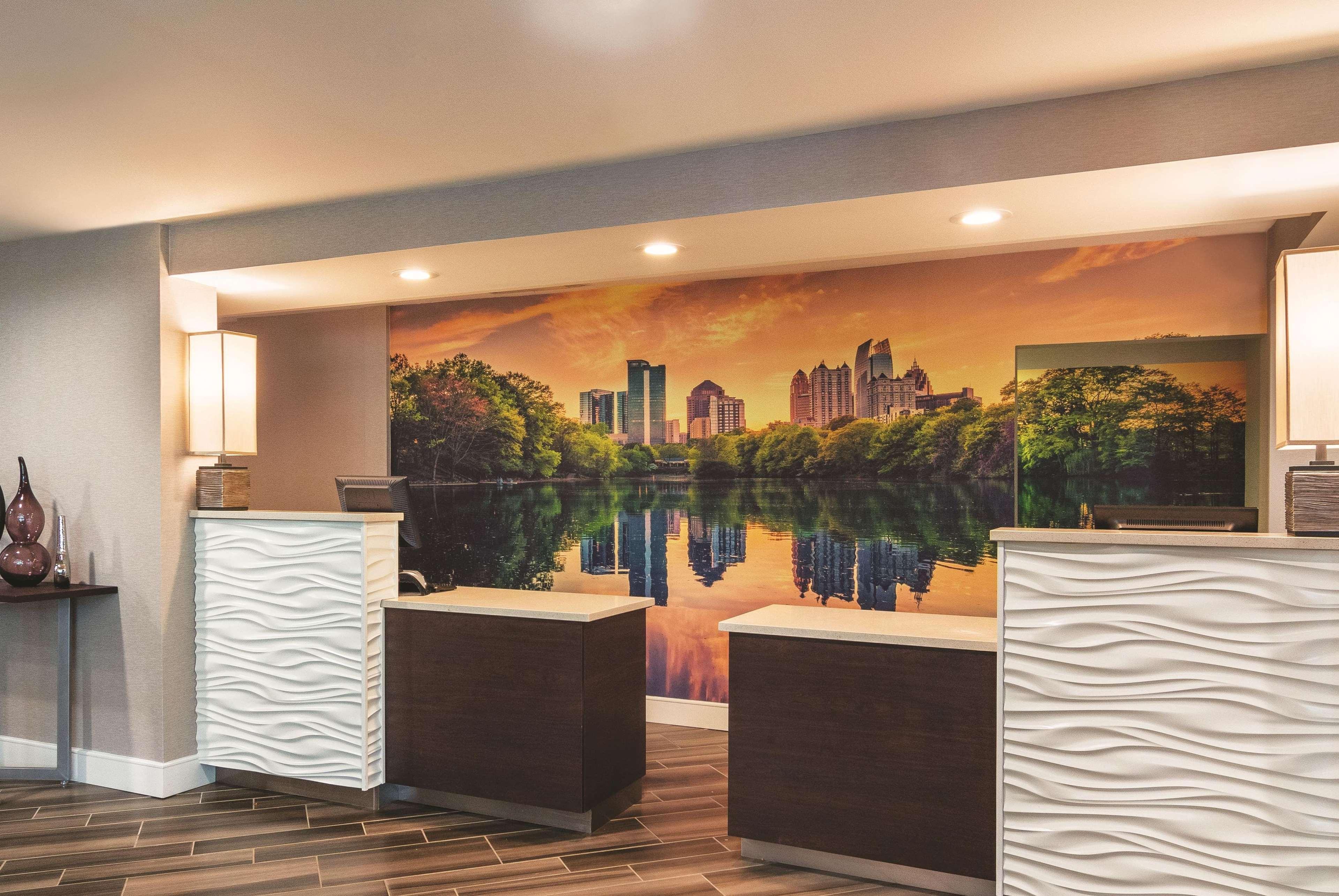 Hotel La Quinta By Wyndham Atlanta Perimeter Medical Sandy Springs Zewnętrze zdjęcie