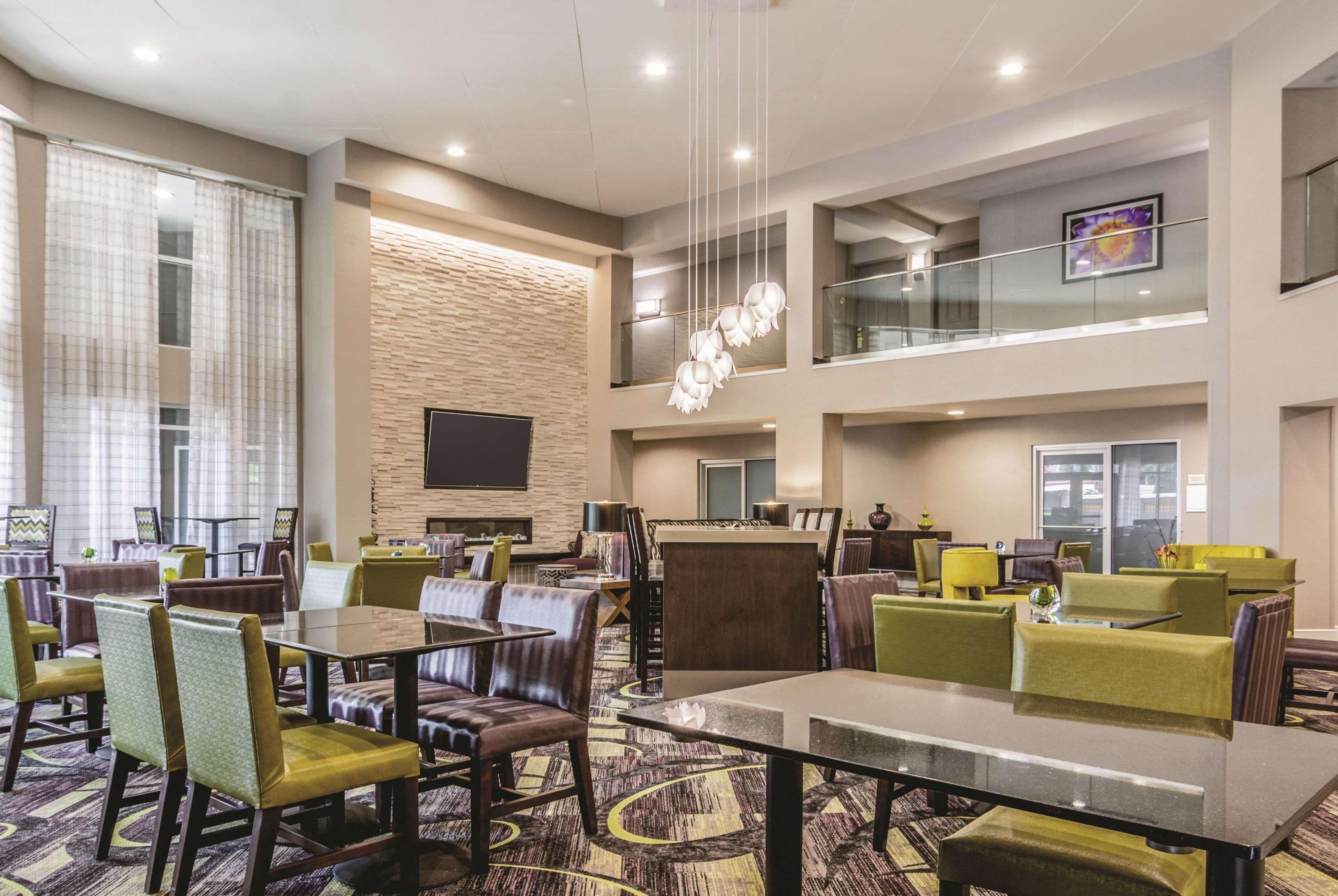 Hotel La Quinta By Wyndham Atlanta Perimeter Medical Sandy Springs Zewnętrze zdjęcie