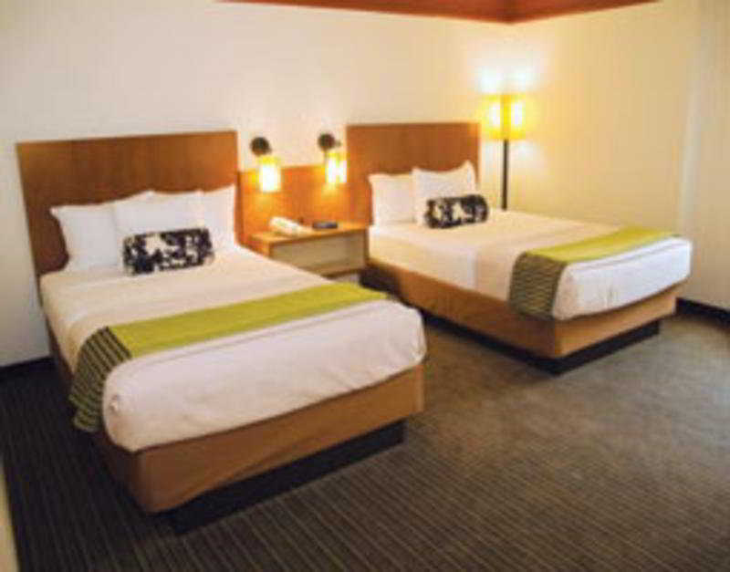 Hotel La Quinta By Wyndham Atlanta Perimeter Medical Sandy Springs Pokój zdjęcie